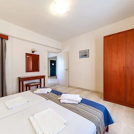 Hotel Niros
